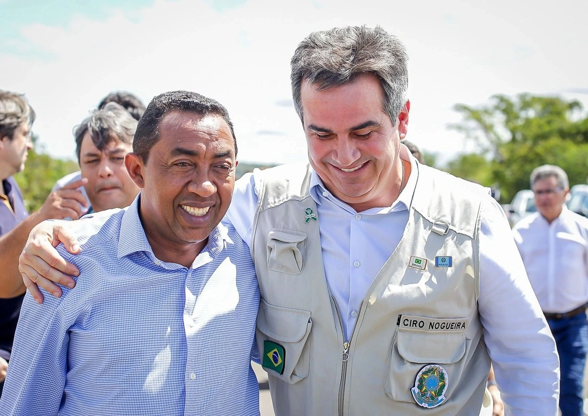 Joel mente para o eleitor quando diz que irá resolver o problema da água no Piauí; e Ciro Nogueira sabe disso